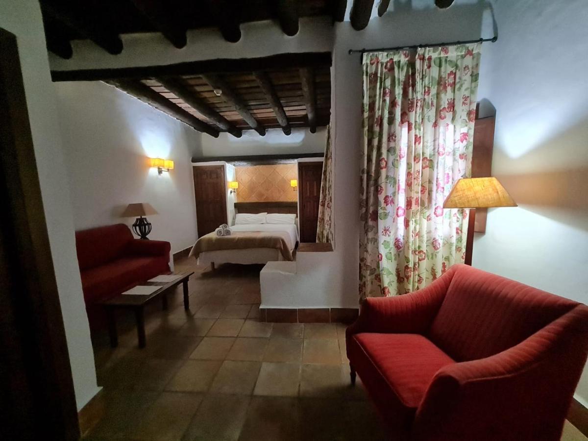 Hotel Apartamento Nueva Alcazaba Бускистар Экстерьер фото
